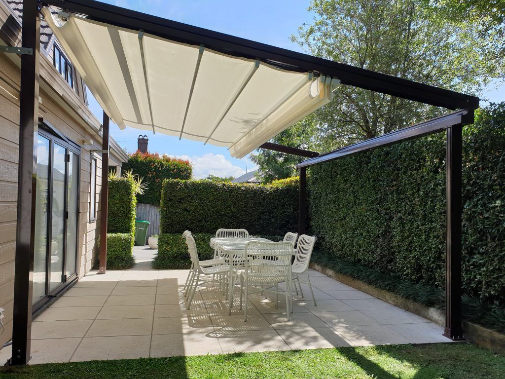 Affordable Retractable Patio Roof NZ Options for Residential Properties