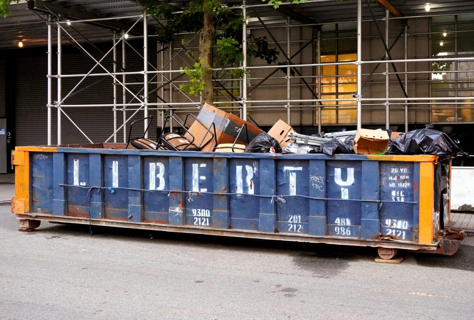 Why Dumpster Rental Is a Convenient Waste Management Solution